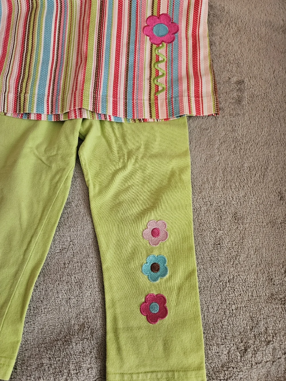 Girls 2T Striped Pink & Green Embroidered Flower Matching